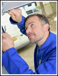 Garden City Garage Door Service  Garden City, NY 516-830-3702 - gr-emg-01